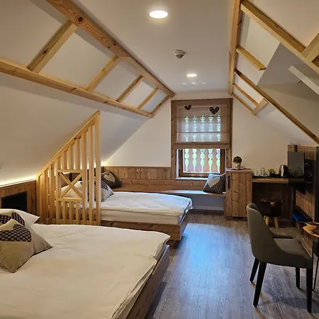 Pr Anzl Konukevi 4*