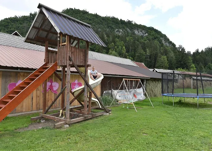 בית הארחה Pr Anzl בלד